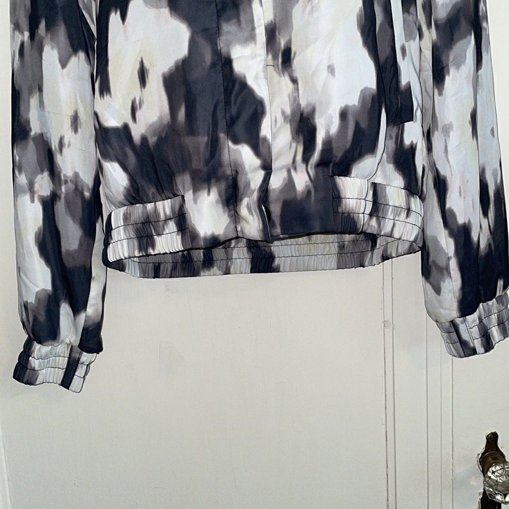 ‎H&M black & white polyester jacket - Picture 3 of 11